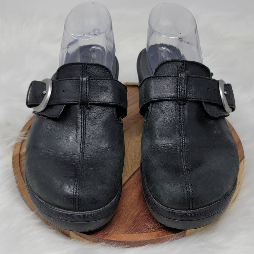 Crocs Black Leather Cobbler Buckle Clogs Comfort Stylish Women's Shoes 10